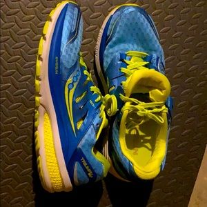 Saucony ISO series Triuph